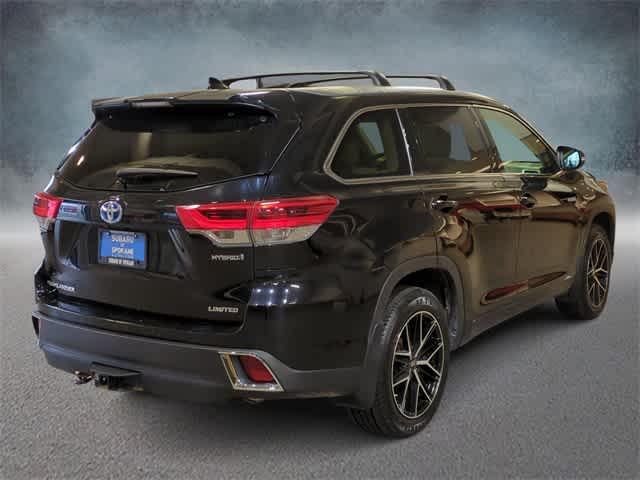 used 2018 Toyota Highlander Hybrid car, priced at $26,408