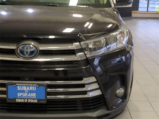 used 2018 Toyota Highlander Hybrid car, priced at $26,408