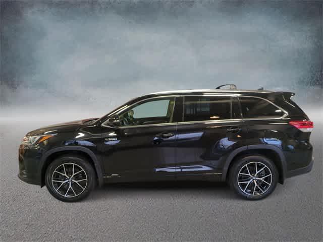 used 2018 Toyota Highlander Hybrid car