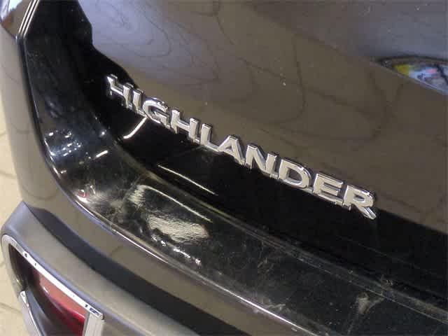 used 2018 Toyota Highlander Hybrid car