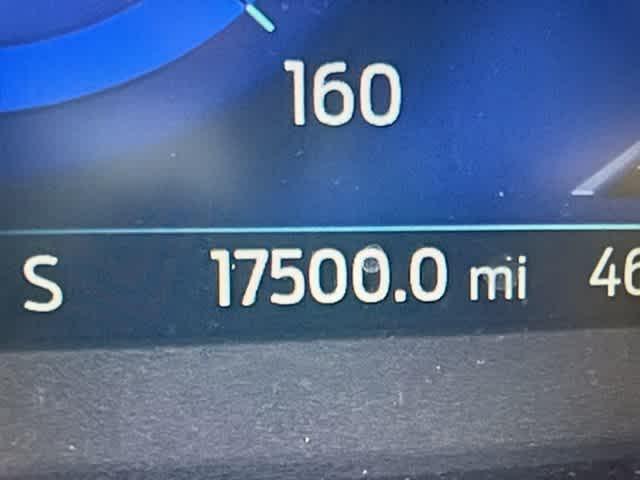 used 2022 Ford Escape car, priced at $29,895