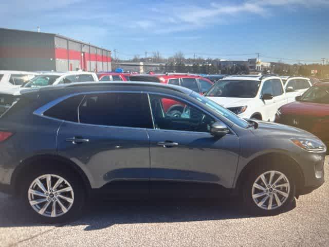 used 2022 Ford Escape car, priced at $29,895
