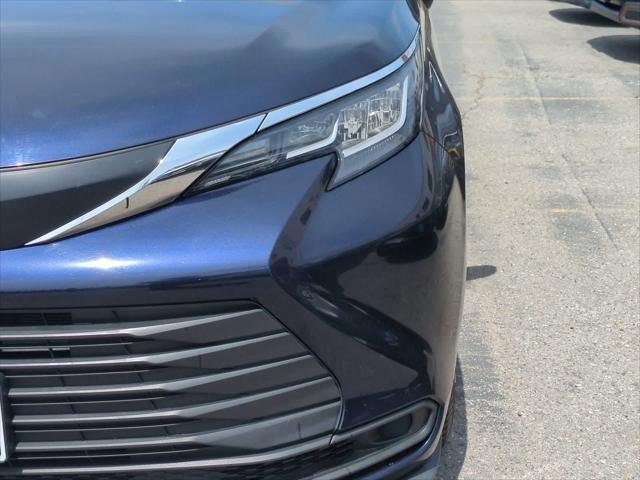 used 2022 Toyota Sienna car, priced at $28,131