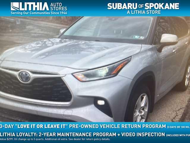 used 2021 Toyota Highlander Hybrid car, priced at $31,495