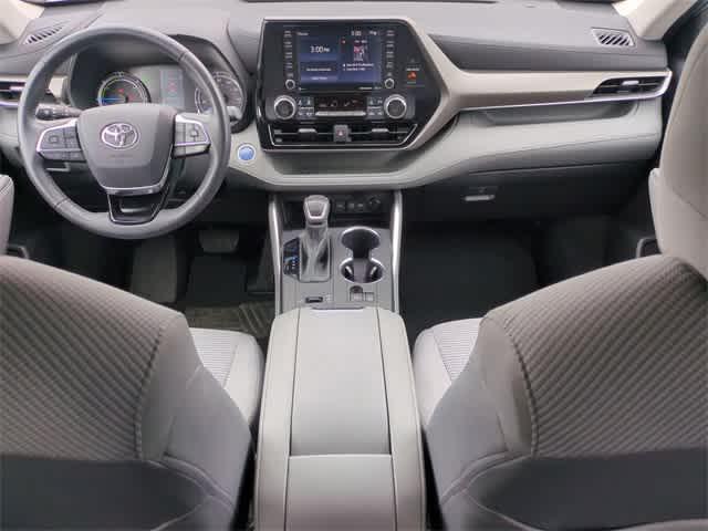 used 2021 Toyota Highlander Hybrid car, priced at $31,240