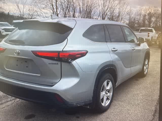 used 2021 Toyota Highlander Hybrid car, priced at $31,495