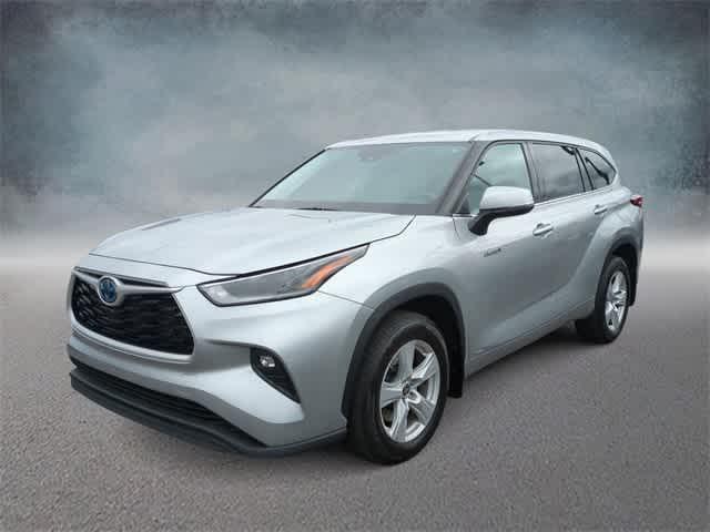 used 2021 Toyota Highlander Hybrid car, priced at $31,240
