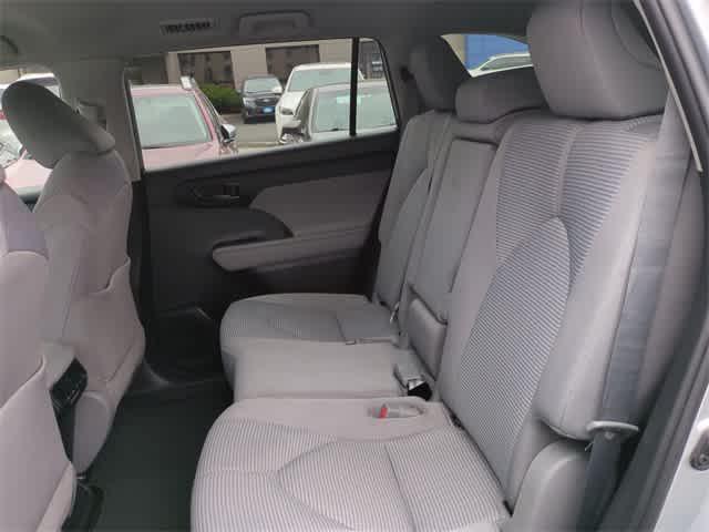 used 2021 Toyota Highlander Hybrid car, priced at $31,240