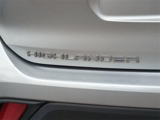 used 2021 Toyota Highlander Hybrid car, priced at $31,240