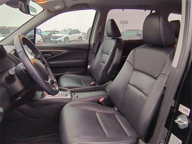 used 2022 Honda Pilot car, priced at $31,995