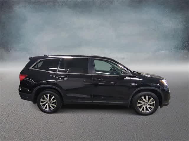 used 2022 Honda Pilot car, priced at $27,299