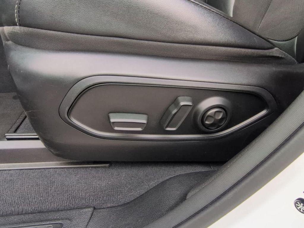 used 2023 Jeep Grand Cherokee car, priced at $28,350