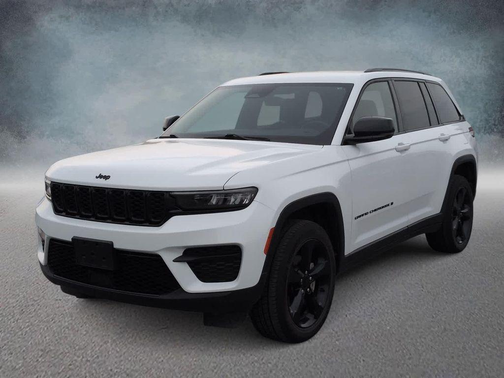 used 2023 Jeep Grand Cherokee car, priced at $28,350