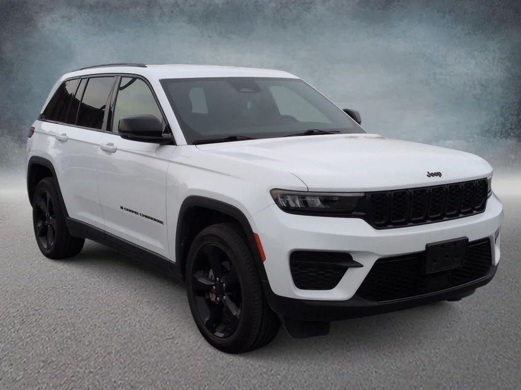 used 2023 Jeep Grand Cherokee car, priced at $28,350
