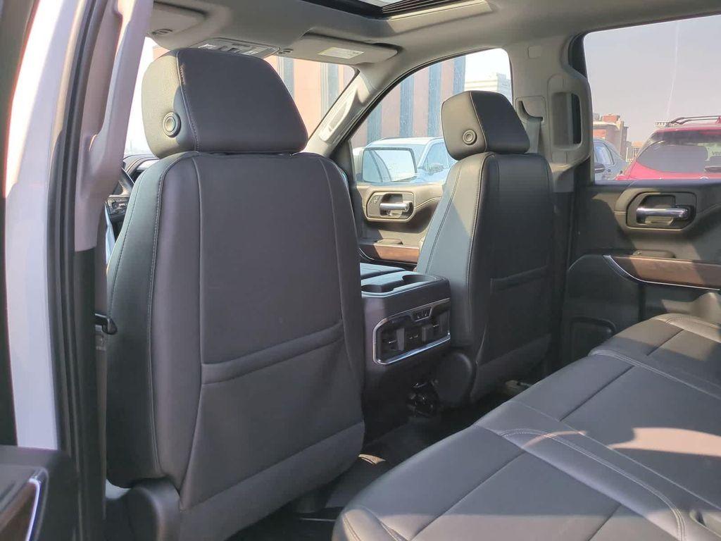 used 2021 GMC Sierra 1500 car, priced at $38,499