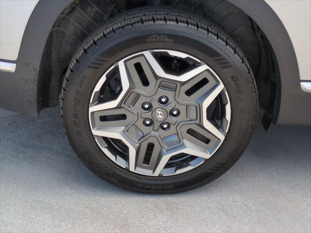 used 2021 Hyundai Santa Fe car, priced at $23,398
