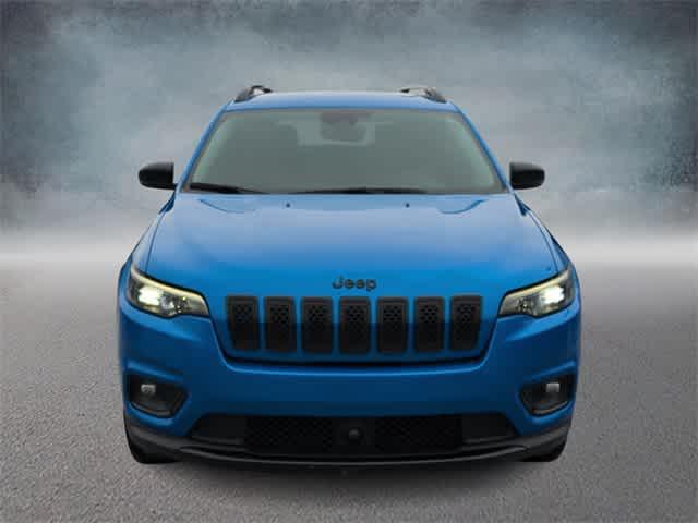 used 2023 Jeep Cherokee car, priced at $23,887