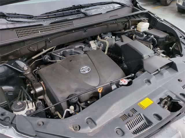used 2019 Toyota Highlander car, priced at $29,300
