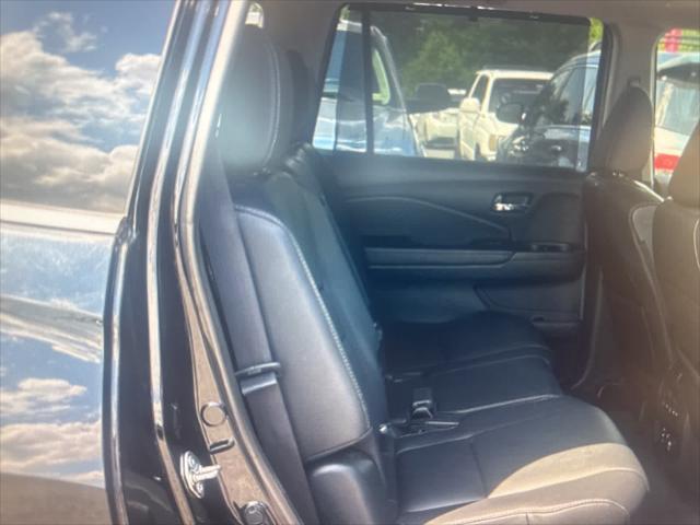 used 2016 Honda Pilot car, priced at $21,648