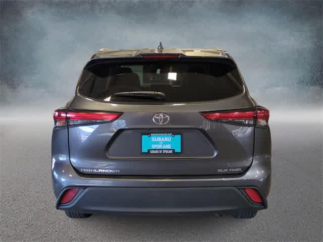 used 2022 Toyota Highlander car, priced at $34,584