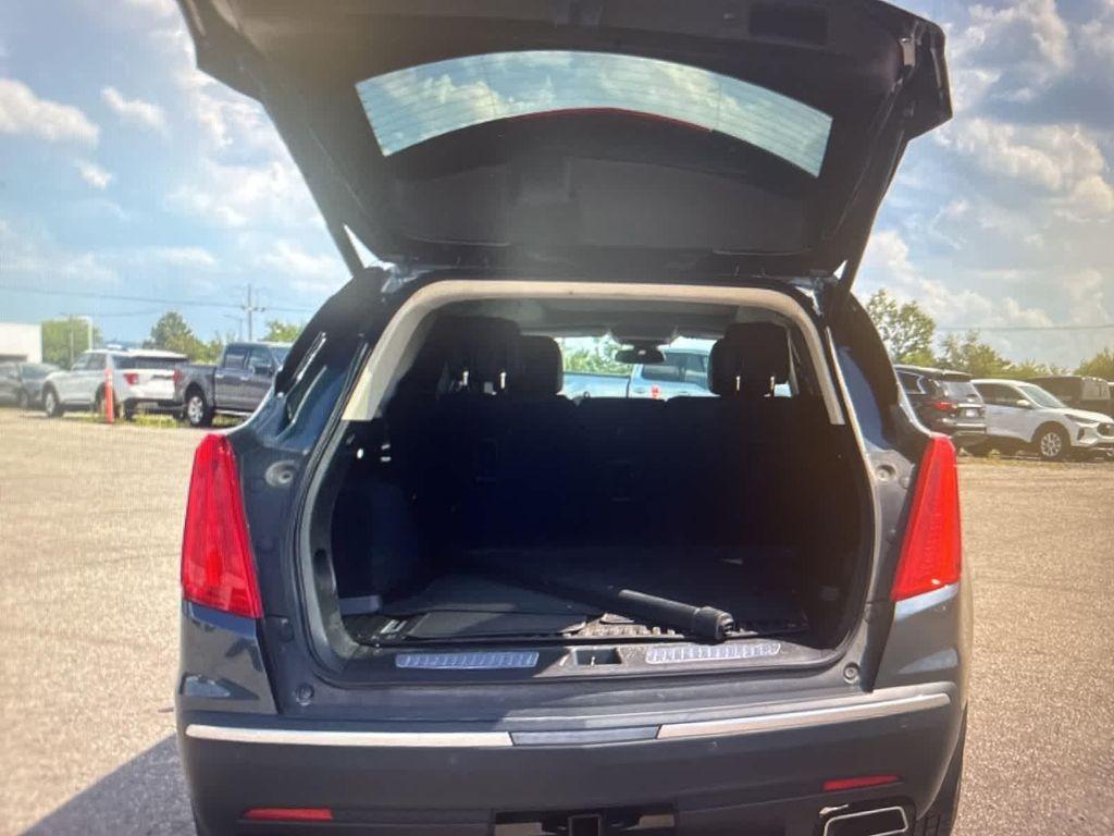 used 2019 Cadillac XT5 car, priced at $17,628