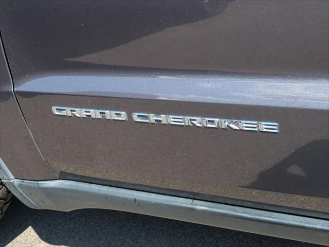 used 2015 Jeep Grand Cherokee car, priced at $10,745