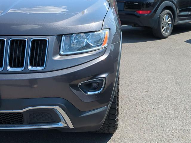 used 2015 Jeep Grand Cherokee car, priced at $10,745
