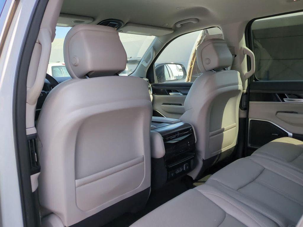 used 2023 Jeep Wagoneer car, priced at $47,839