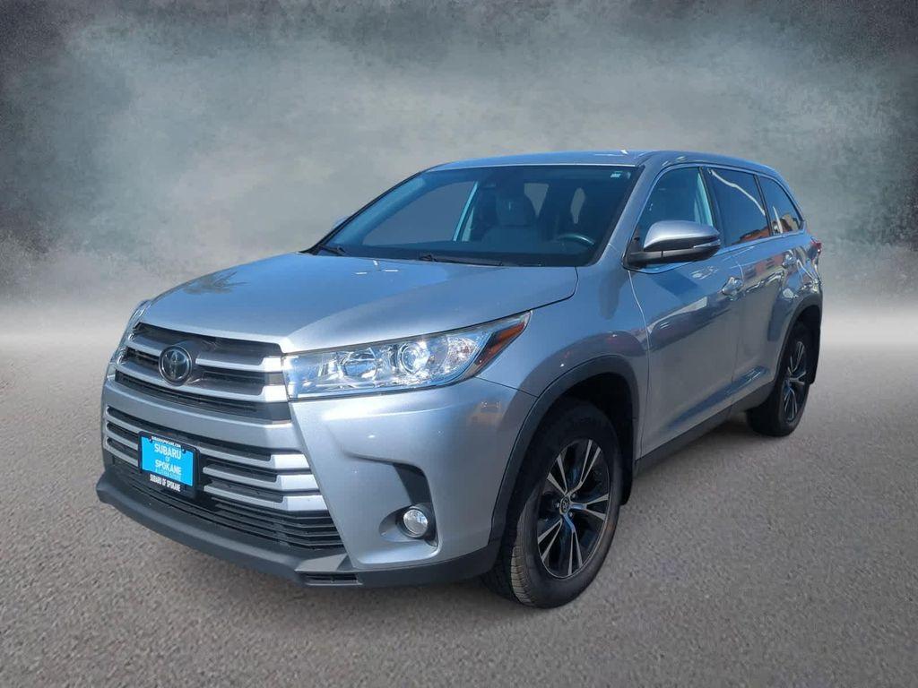 used 2019 Toyota Highlander car, priced at $22,999