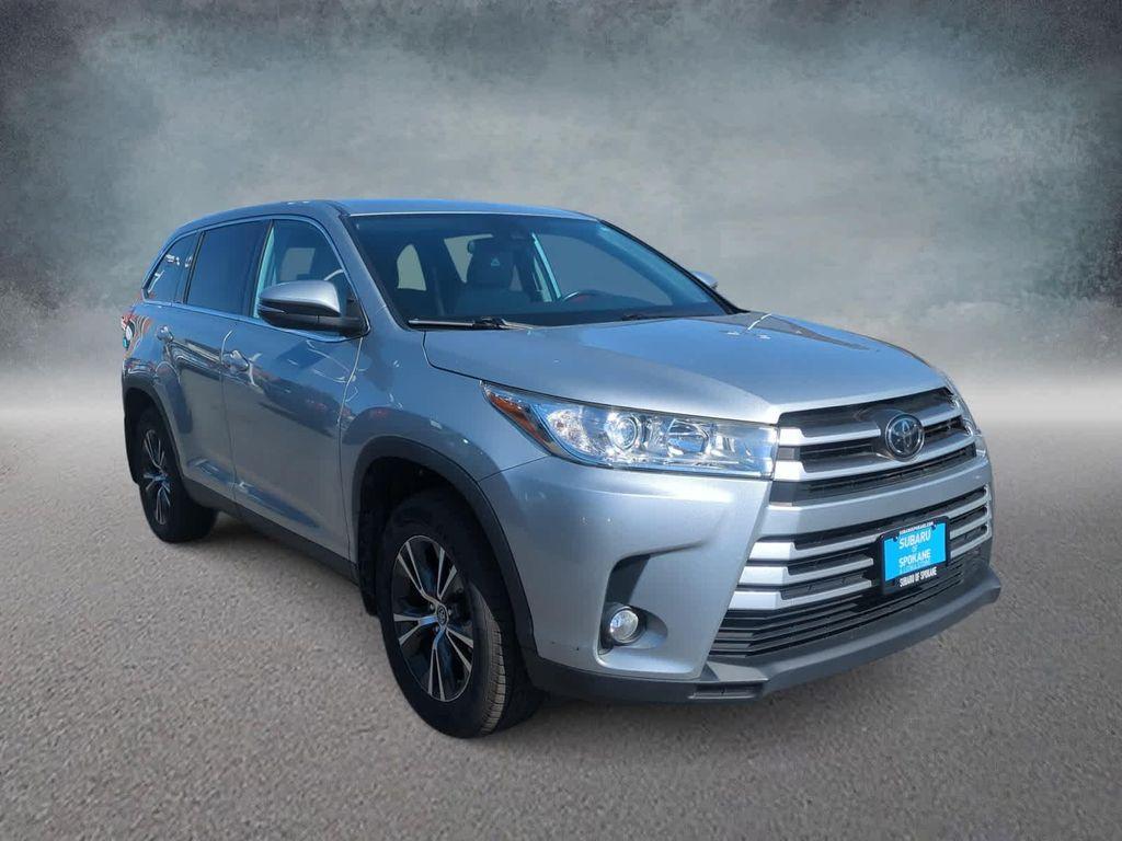 used 2019 Toyota Highlander car, priced at $22,999