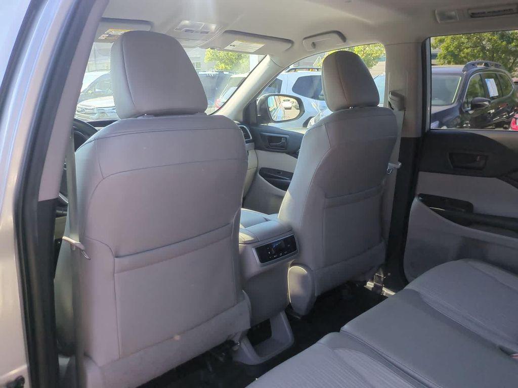 used 2019 Toyota Highlander car, priced at $22,999