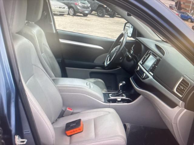 used 2017 Toyota Highlander car, priced at $23,589