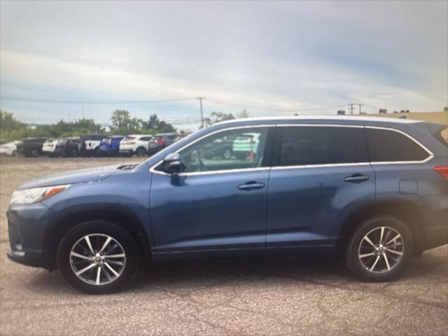 used 2017 Toyota Highlander car, priced at $23,589