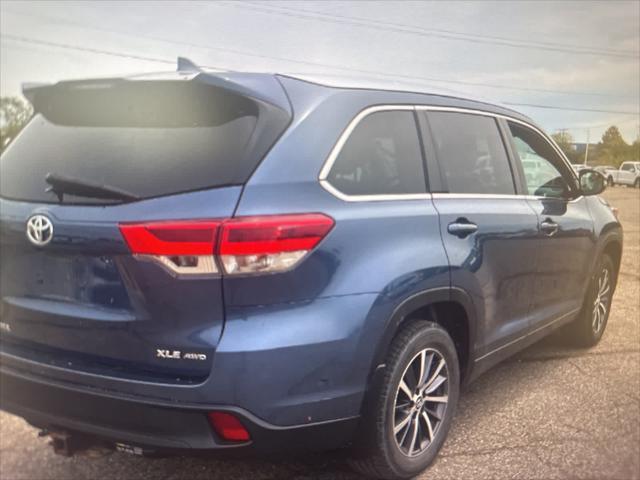 used 2017 Toyota Highlander car, priced at $23,589