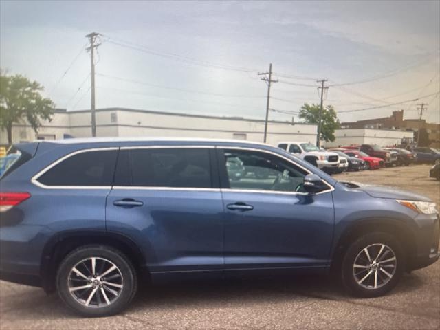 used 2017 Toyota Highlander car, priced at $23,589