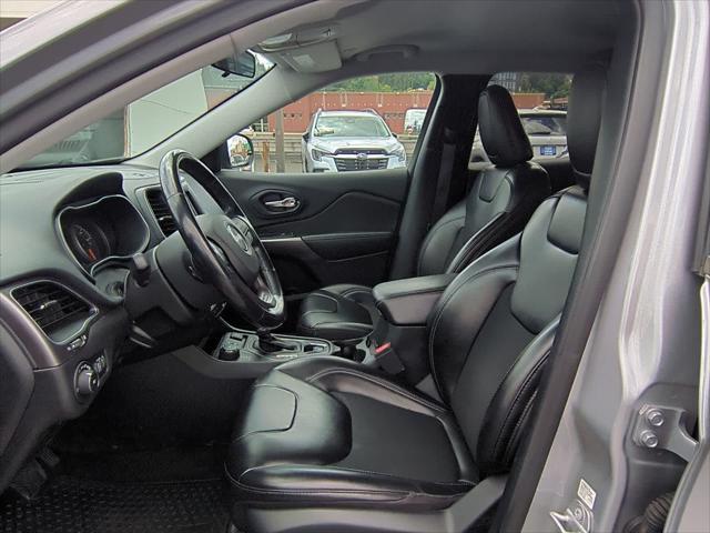 used 2020 Jeep Cherokee car, priced at $17,991