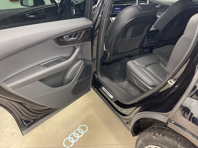 used 2021 Audi Q7 car, priced at $38,900