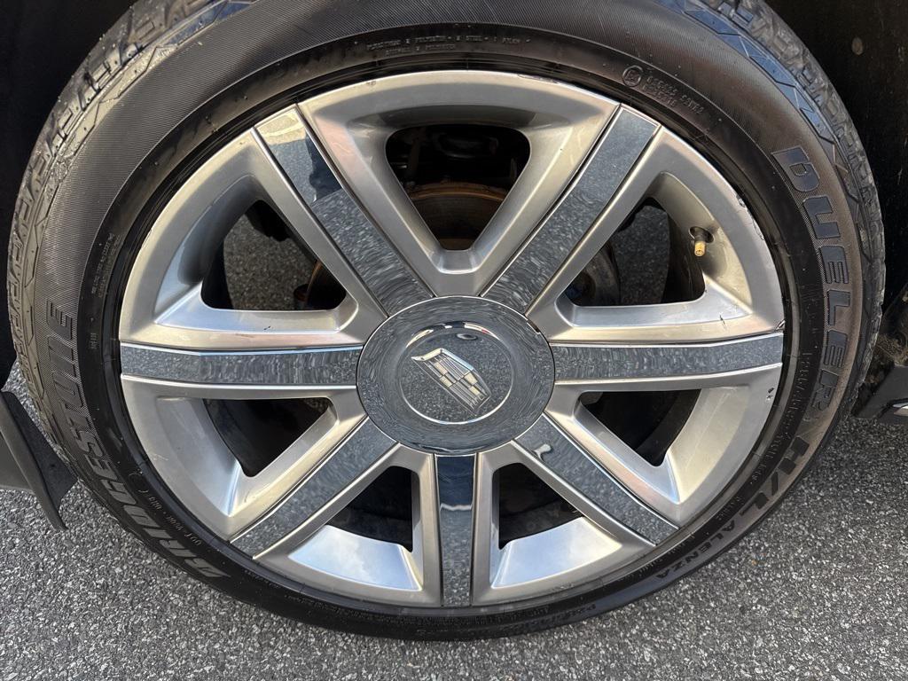 used 2019 Cadillac Escalade ESV car, priced at $23,900