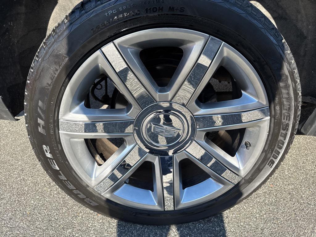used 2019 Cadillac Escalade ESV car, priced at $23,900