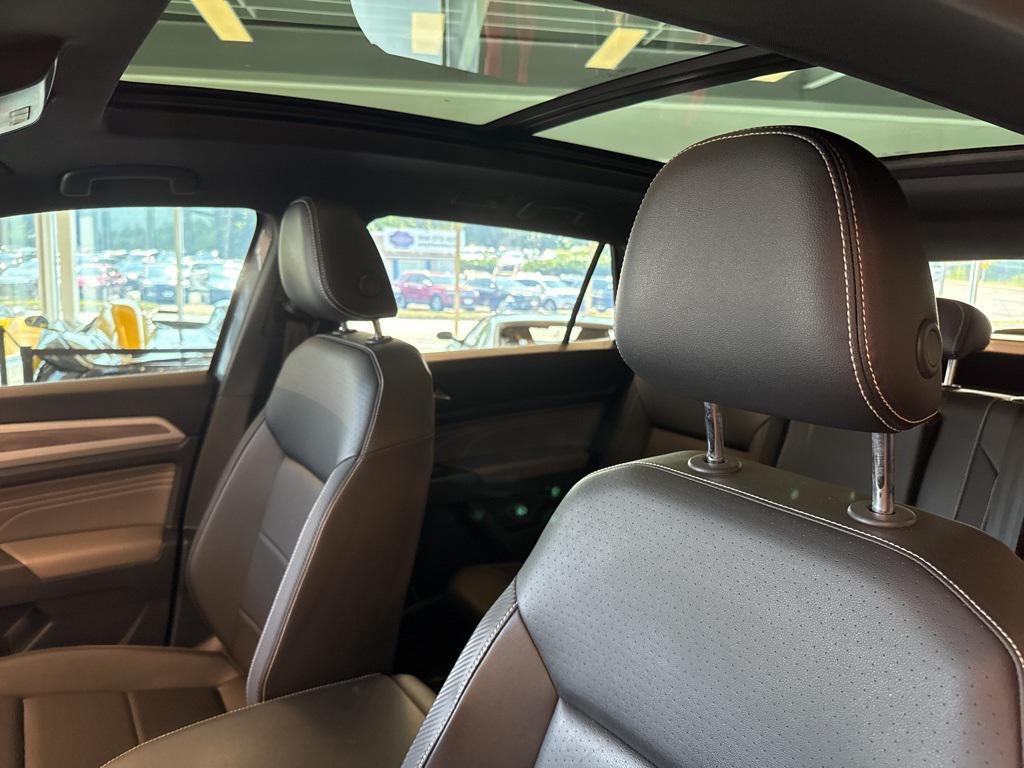 used 2022 Volkswagen Atlas Cross Sport car, priced at $26,500