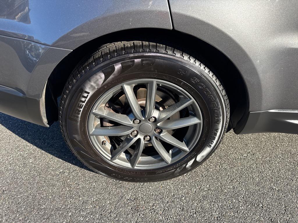 used 2017 Land Rover Range Rover Sport car, priced at $17,900