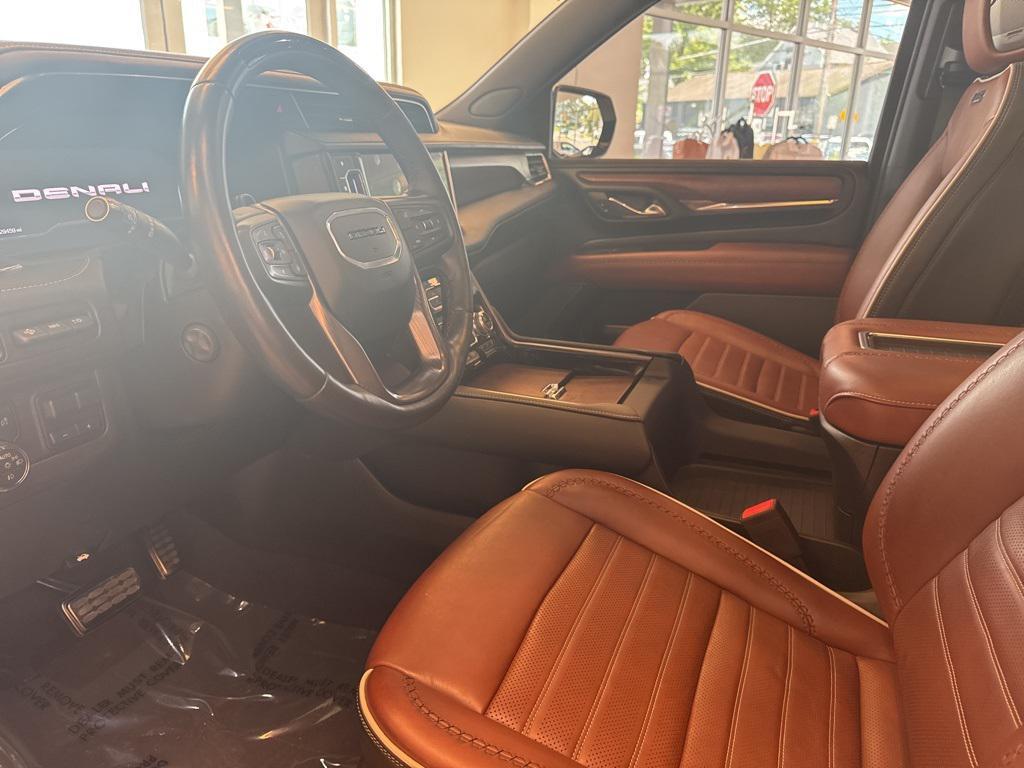 used 2023 GMC Yukon car, priced at $75,400