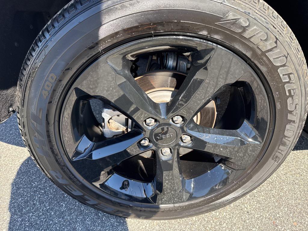 used 2023 Jeep Grand Cherokee car, priced at $35,500