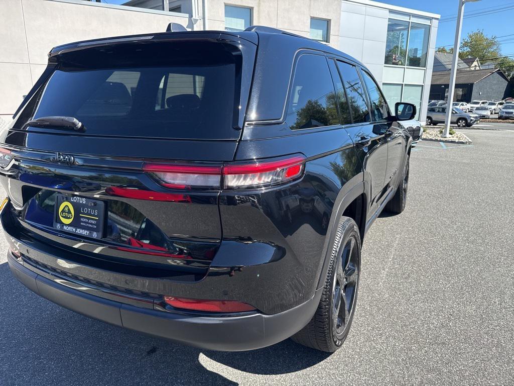 used 2023 Jeep Grand Cherokee car, priced at $35,500