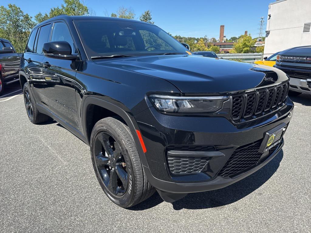 used 2023 Jeep Grand Cherokee car, priced at $35,500