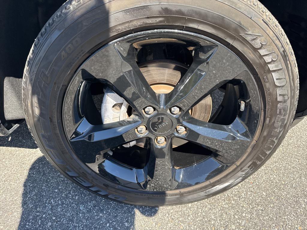 used 2023 Jeep Grand Cherokee car, priced at $35,500