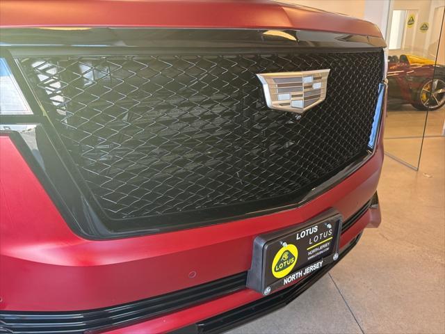 used 2022 Cadillac Escalade ESV car, priced at $76,900