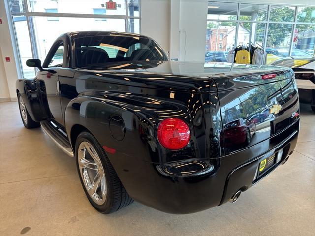 used 2005 Chevrolet SSR car, priced at $24,900