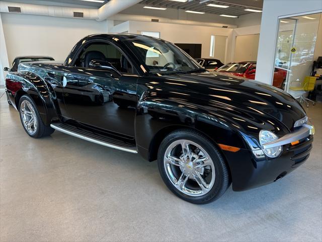 used 2005 Chevrolet SSR car, priced at $24,900