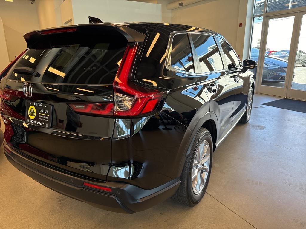 used 2024 Honda CR-V car, priced at $31,900
